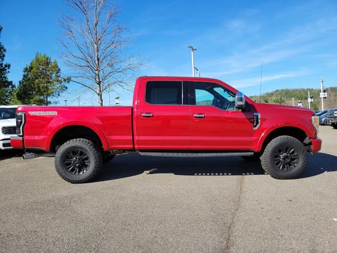 Used 2020 Ford F250 Platinum w/ Tremor Off-Road Package image 30