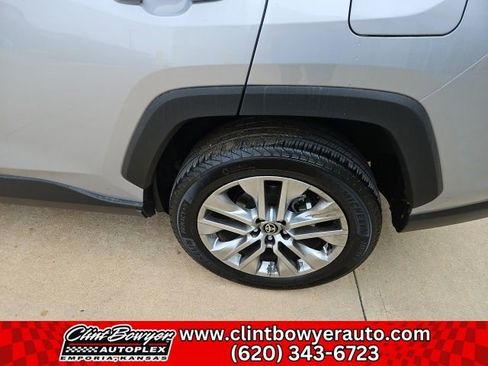 Used 2025 Toyota RAV4 XLE Premium image 12