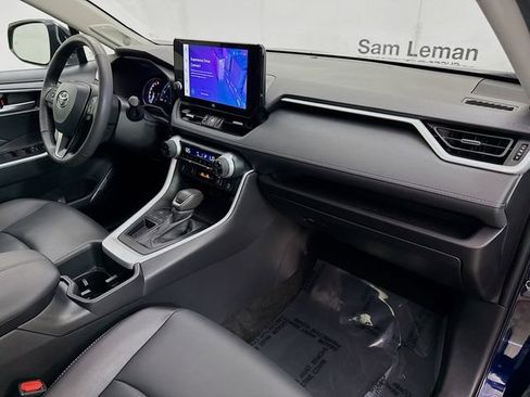 Used 2024 Toyota RAV4 XLE Premium image 29