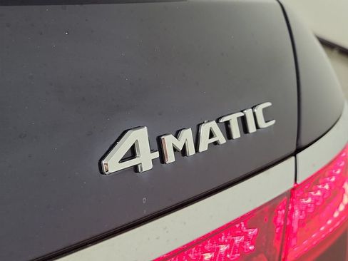 Used 2022 Mercedes-Benz S 580 4MATIC Sedan image 6