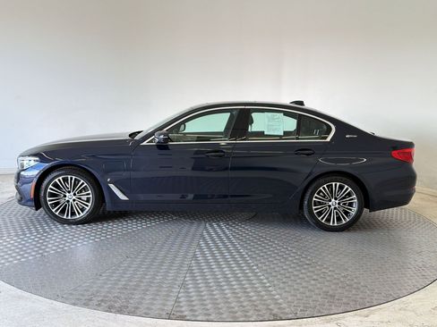 Used 2019 BMW 530e xDrive AWD/4WD image 2