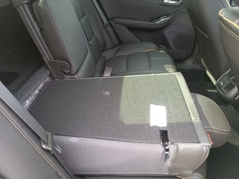 Used 2019 Chevrolet Impala Premier w/ Premier Confidence Package FWD image 26