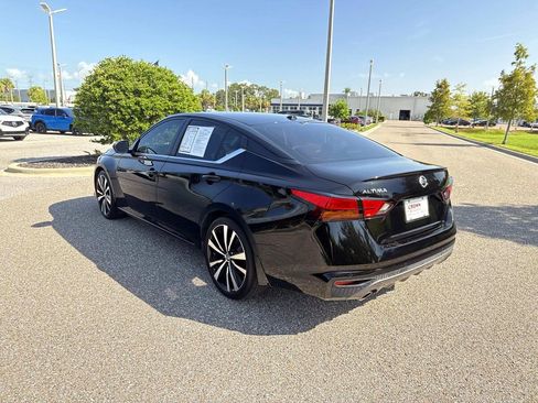 Used 2020 Nissan Altima 2.5 SR FWD image 3