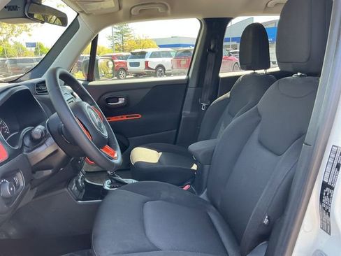 Used 2018 Jeep Renegade Sport w/ Power & Air Group AWD/4WD image 13