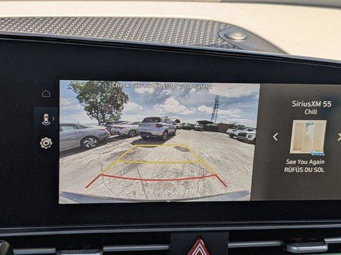 New 2025 Hyundai Elantra SEL image 22