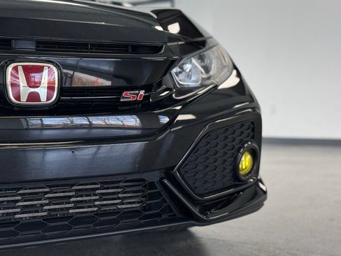 Used 2019 Honda Civic Si image 11