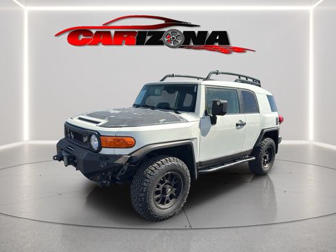 Used 2010 Toyota FJ Cruiser 4WD image 11