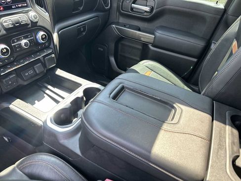 Used 2019 GMC Sierra 1500 AT4 w/ AT4 Premium Package AWD/4WD image 21