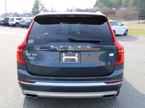 Used 2021 Volvo XC90 T8 Inscription image 4