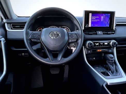Used 2025 Toyota RAV4 LE image 15