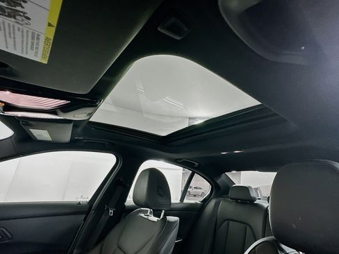 Used 2025 BMW 330i xDrive Sedan image 25