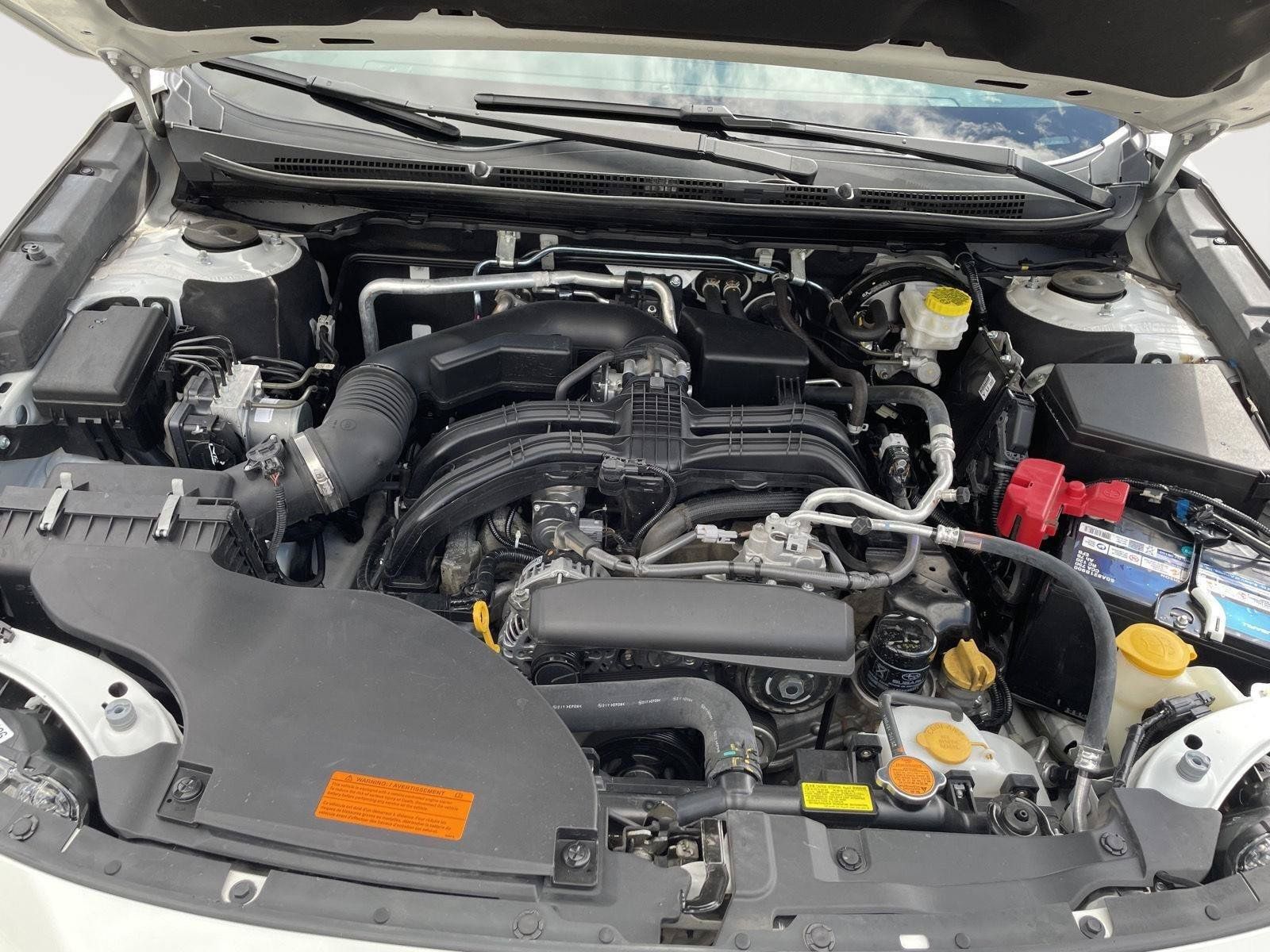 Used 2022 Subaru Outback Touring AWD/4WD image 9