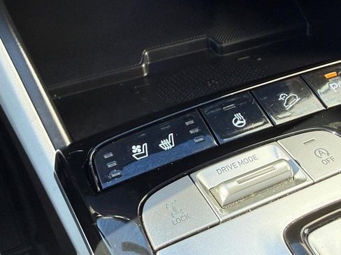Used 2024 Hyundai Tucson Limited AWD/4WD image 32