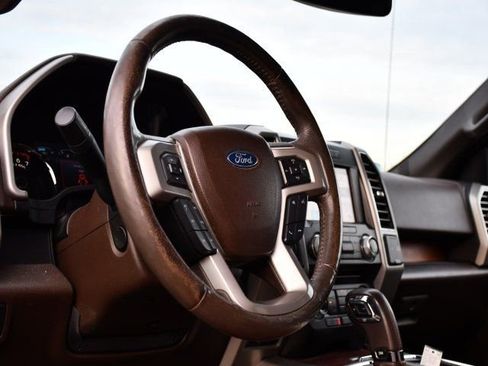 Used 2018 Ford F150 King Ranch image 15