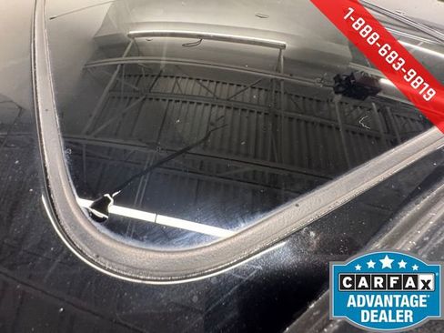 Used 2017 Subaru Outback 2.5i Limited image 23