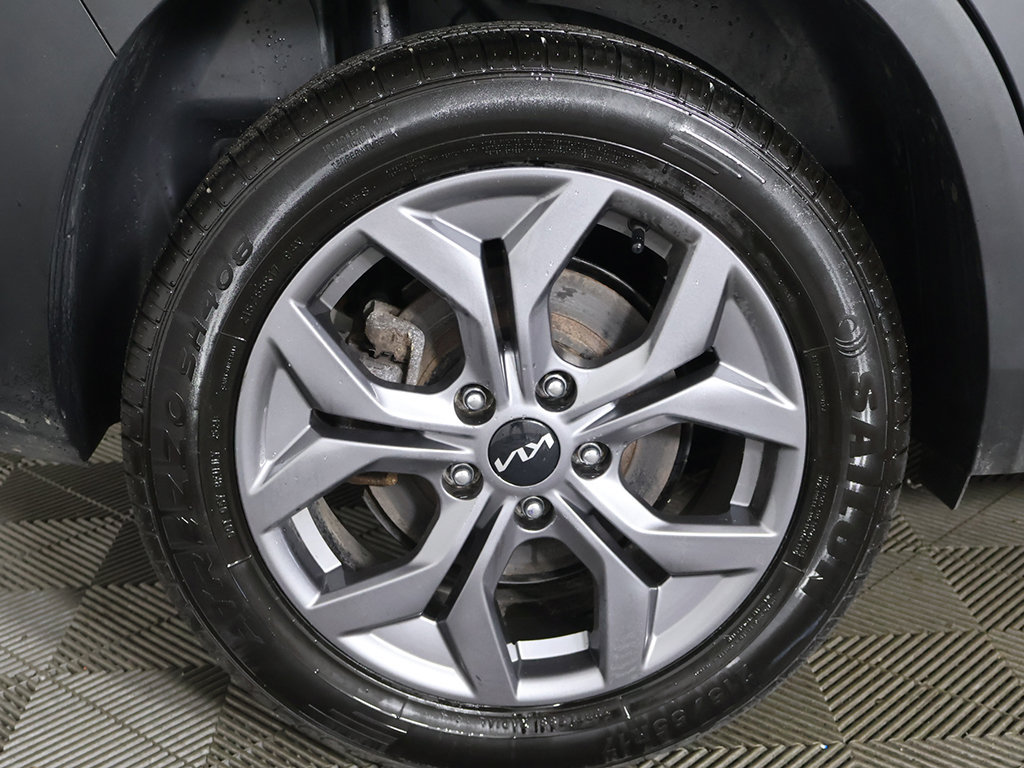 Used 2024 Kia Seltos S AWD/4WD image 21