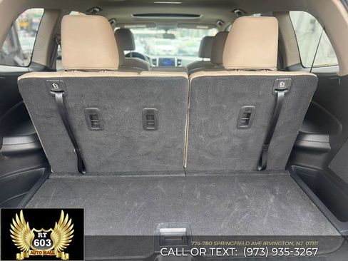 Used 2017 Honda Pilot EX-L image 7