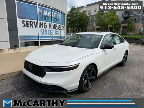 New 2026 Honda Accord SE image 1