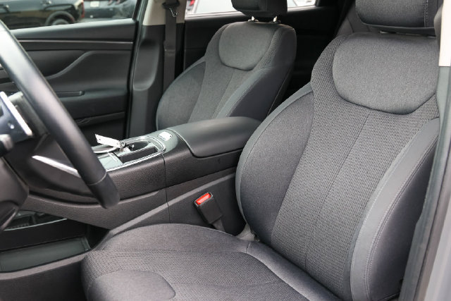 Used 2022 Hyundai Santa Fe SEL w/ Convenience Package FWD image 11