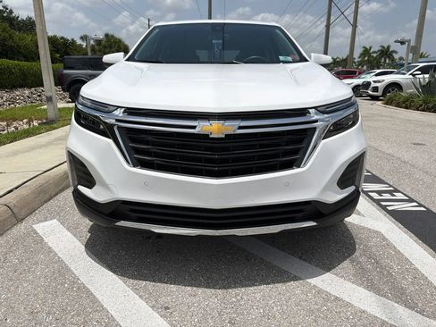 Used 2024 Chevrolet Equinox LT FWD image 3
