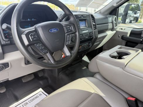 Used 2021 Chevrolet Silverado 1500 Custom RWD image 11