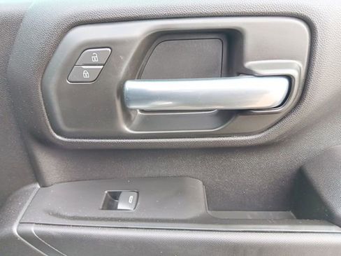 Used 2025 Chevrolet Silverado 2500 Custom w/ Custom Value Package image 41