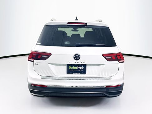 Used 2023 Volkswagen Tiguan SE FWD image 7
