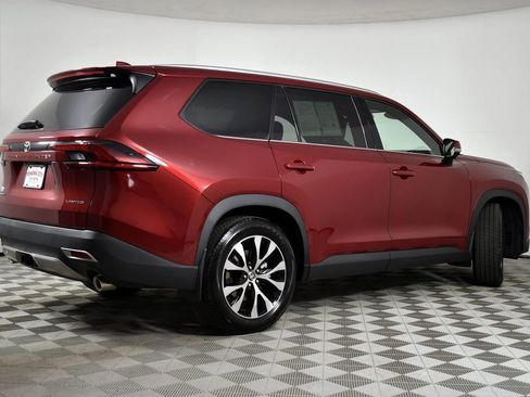 Used 2025 Toyota Grand Highlander AWD Hybrid image 4