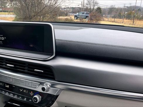 Used 2022 Kia Telluride S image 19