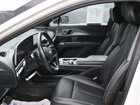Used 2024 Cadillac Lyriq Tech RWD image 26