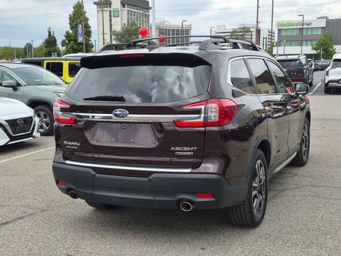 Used 2023 Subaru Ascent Touring AWD/4WD image 3