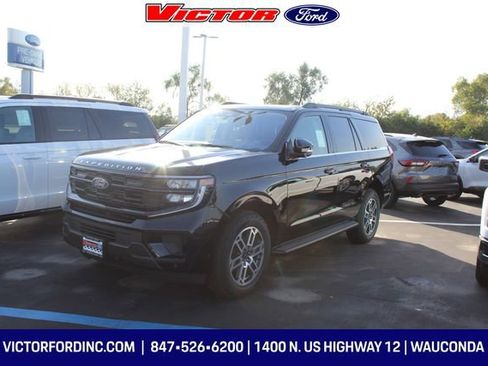 New 2025 Ford Expedition Active image 3