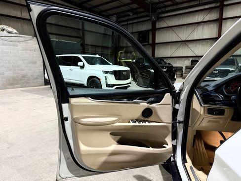 Used 2014 BMW X5 sDrive35i RWD image 10