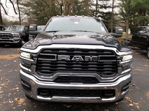 New 2026 RAM 3500 Tradesman w/ Chrome Appearance Group image 16