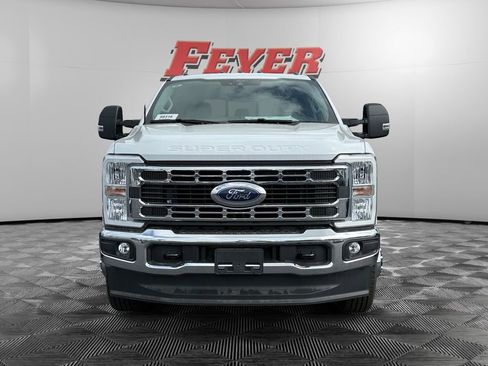 New 2026 Ford F350 XL w/ XL Chrome Package AWD/4WD image 8