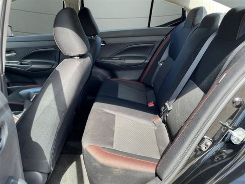 Used 2025 Nissan Versa SR FWD image 17