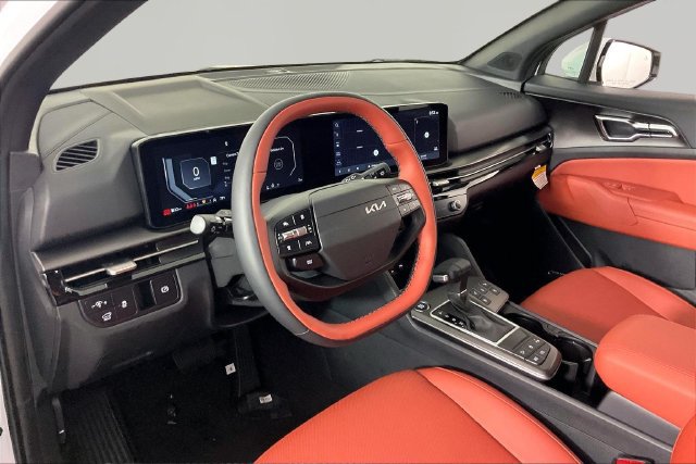 New 2027 Kia Sportage SX FWD image 8