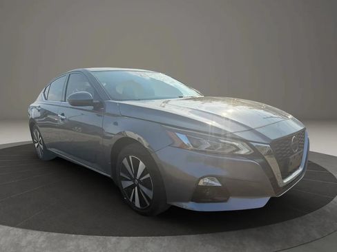 Used 2021 Nissan Altima 2.5 SL FWD image 3
