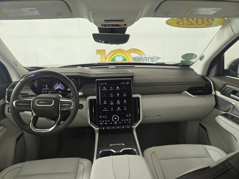 Certified 2025 GMC Acadia Denali w/ Super Cruise Package AWD/4WD image 14
