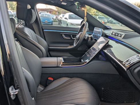 Used 2023 Mercedes-Benz S 580 S 580 4MATIC Sedan 4D image 25