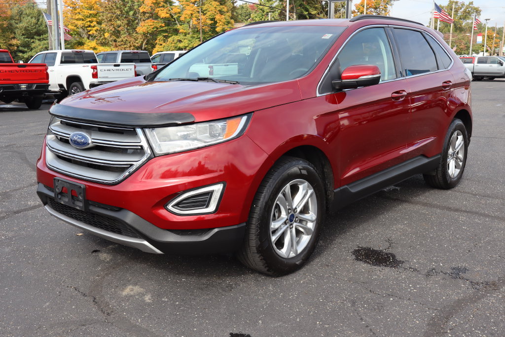 Used 2017 Ford Edge SEL w/ Equipment Group 201A AWD/4WD image 34