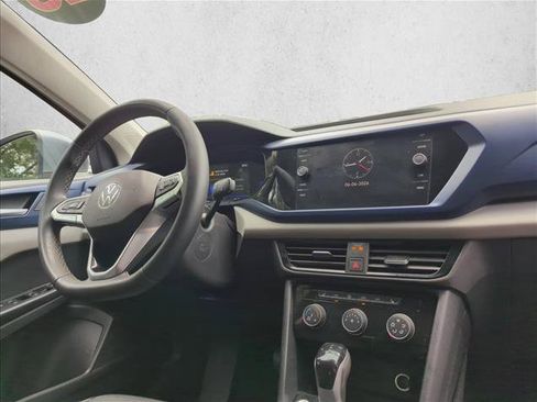 Used 2023 Volkswagen Taos SE FWD image 23