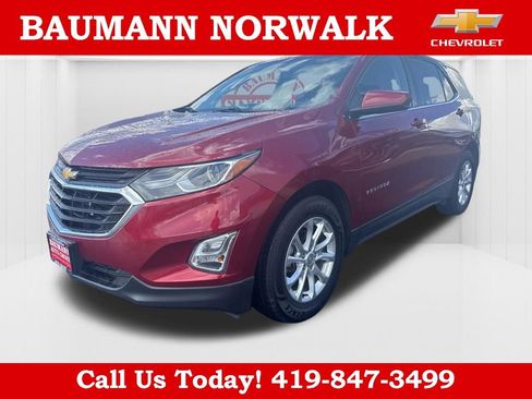 Used 2018 Chevrolet Equinox LT FWD image 3
