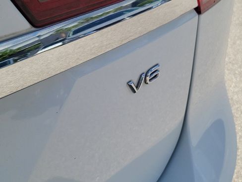 Used 2019 Volkswagen Atlas SE w/ Towing Package FWD image 8