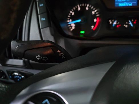 Used 2018 Ford Transit 350 XLT image 21