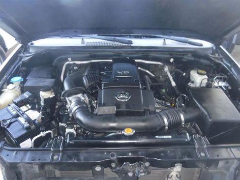 Used 2009 Nissan Frontier SE w/ SE Value Truck Pkg image 23