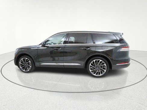 Used 2023 Lincoln Aviator Reserve w/ Equipment Group 201A image 5