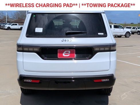 New 2026 Jeep Grand Wagoneer L 2WD w/ Premium Group I image 7