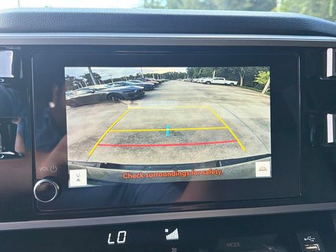 Used 2025 Toyota Tundra SR5 w/ SR5 Convenience Package AWD/4WD image 24