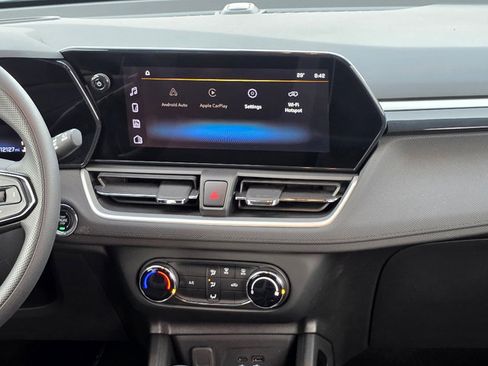 Certified 2024 Chevrolet TrailBlazer LS w/ LS Convenience Package image 3